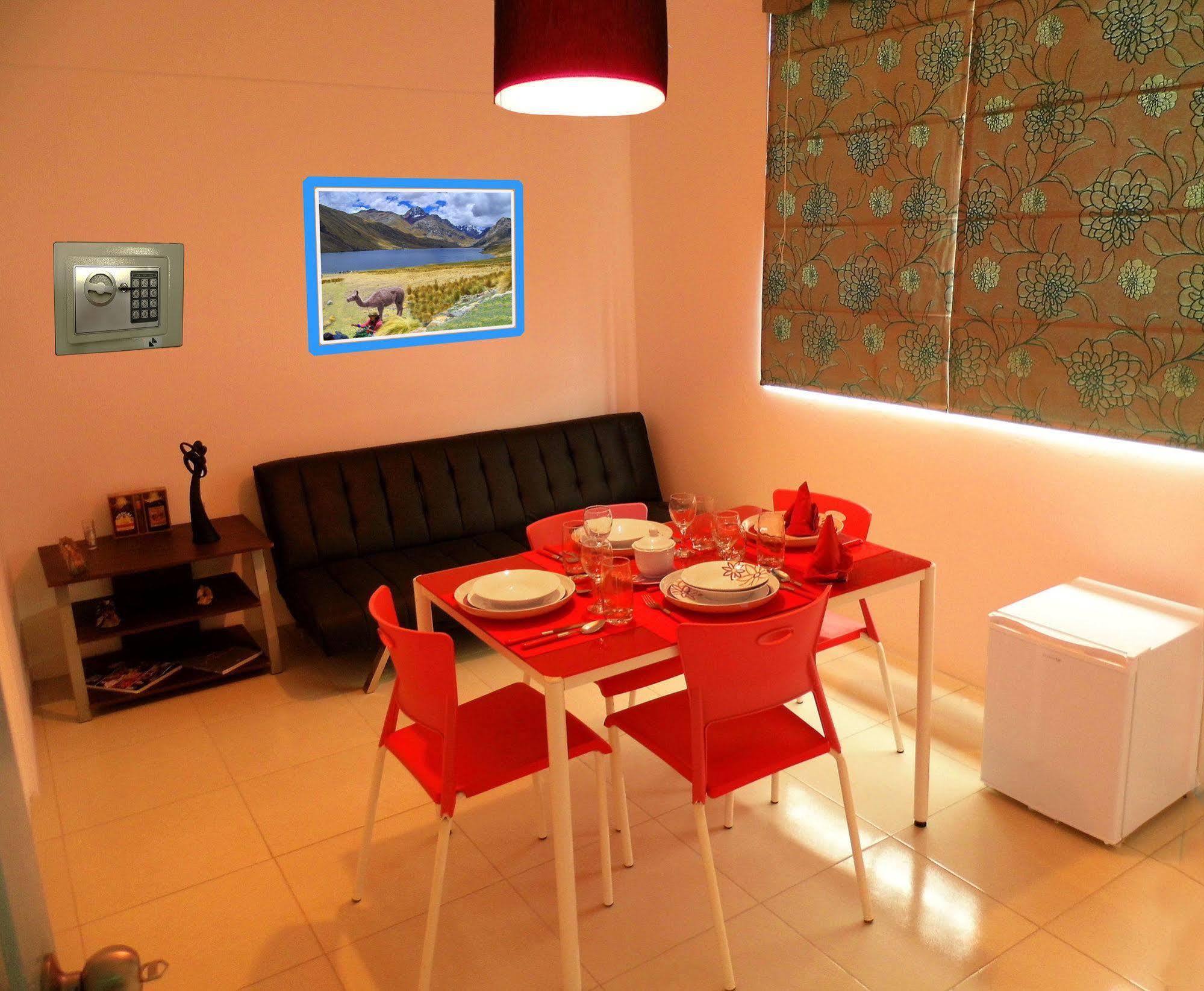 Magicperu Apart Hotel Trujillo Exteriör bild